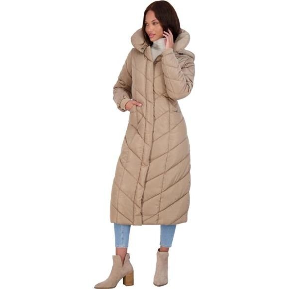 Jackets & Blazers - Women's Long Chevron Maxi‎ Puffer Coat